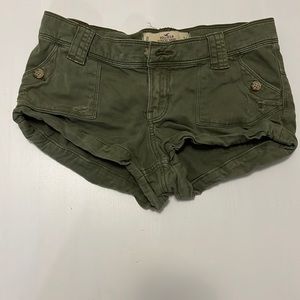Hollister shorts size 0